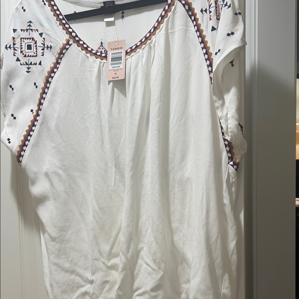 Torrid Ivory Embroidered Women's Top